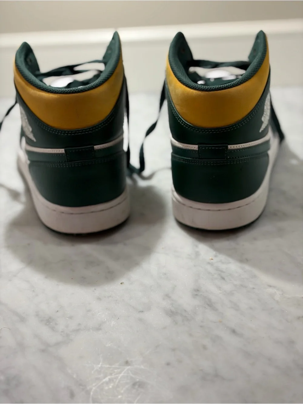 Very Good Air Jordan 1 Mid 'Sonics' Sneakers - in Green, Yellow & White Size 13